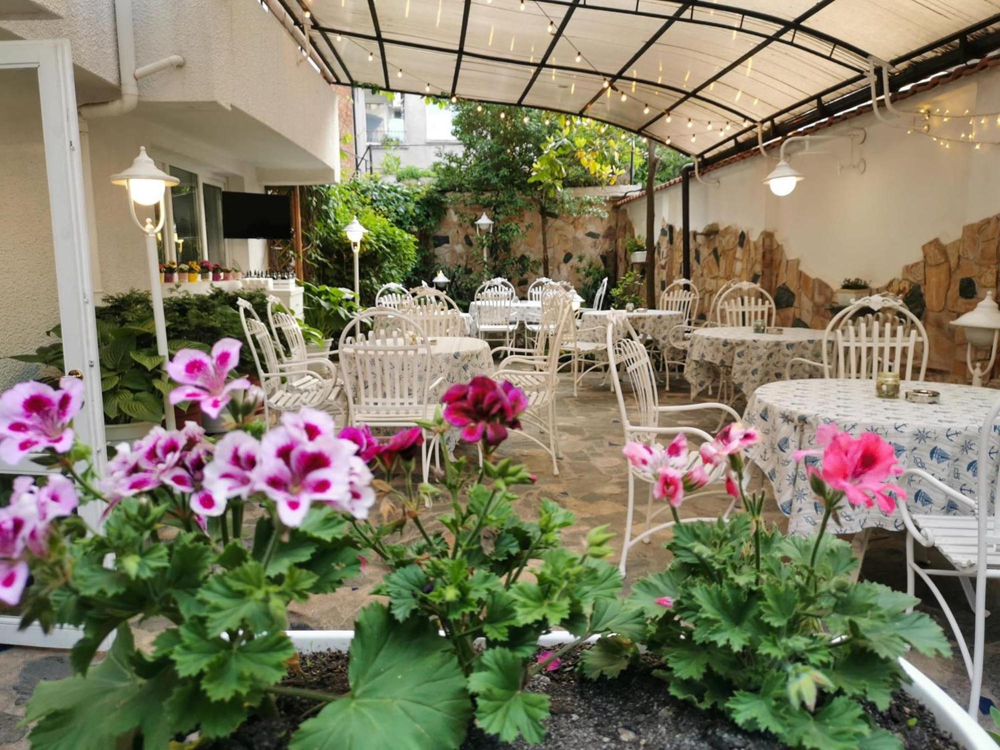 Kavaler Hotel โซโซโปล ภายนอก รูปภาพ